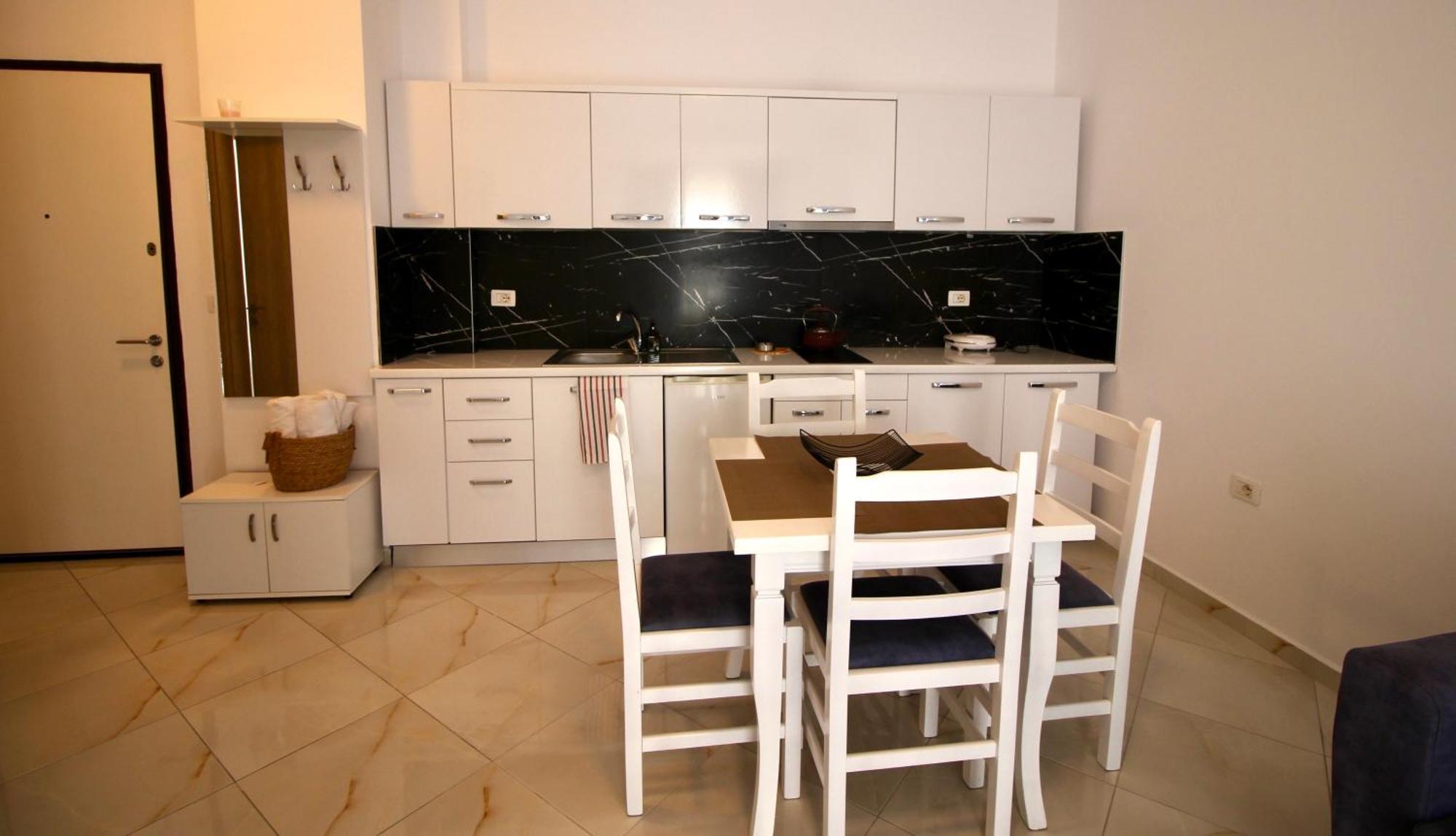 Saranda Apartaments Meta Luaran gambar